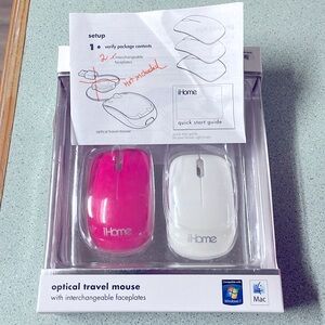 COPY - iHome 2 Interchangeable Faceplates NEW IN BOX!!